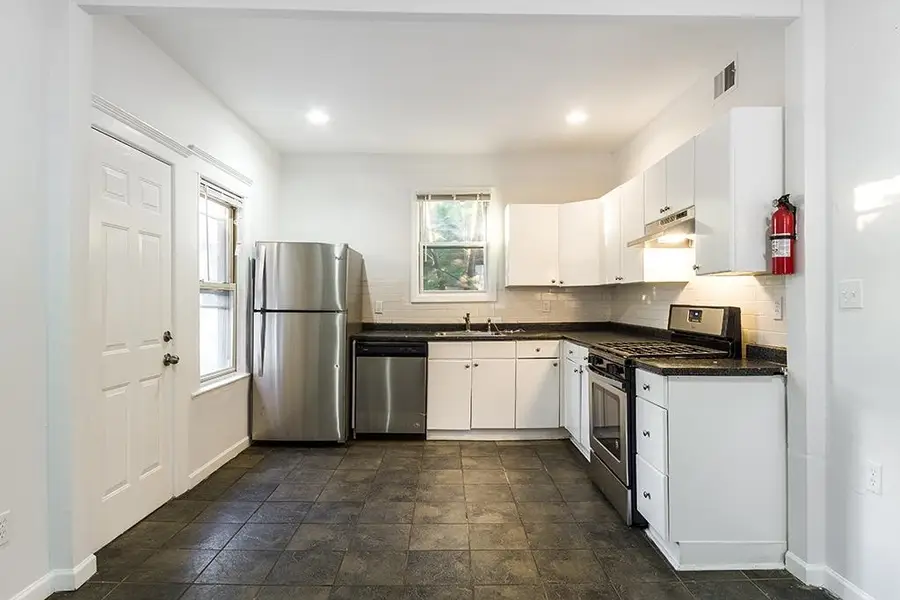 235 DUNCAN AVE, Jersey City, NJ 07306 - #3