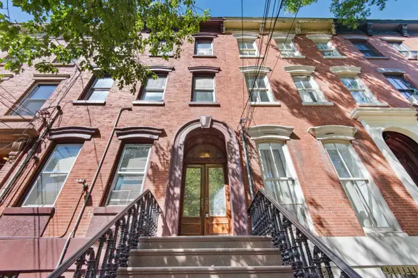 128 WAYNE ST, JC, Downtown, NJ 07302