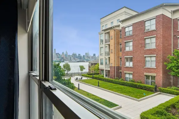 24 AVENUE AT PORT IMPERIAL #215, West New York, NJ 07093