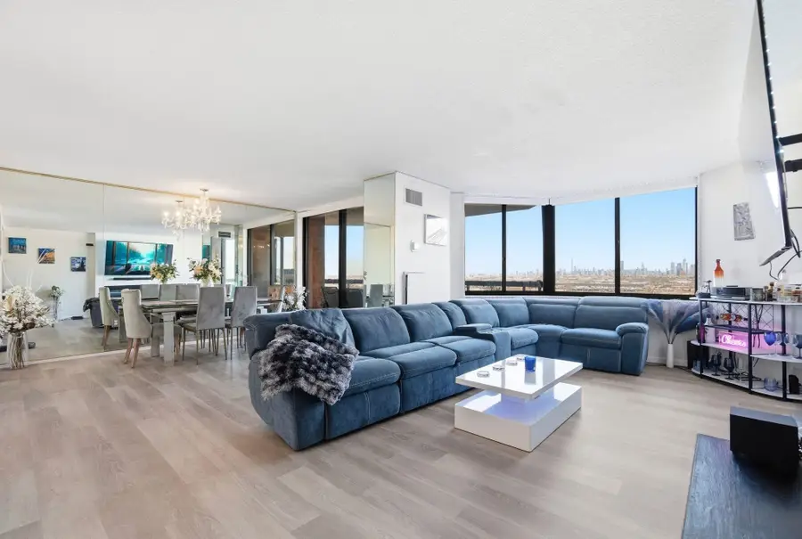 1633 HARMON COVE TOWER #1633, Secaucus, NJ 07094 - #3
