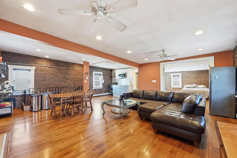 82 EAST 26TH ST, Bayonne, NJ 07002 - #3