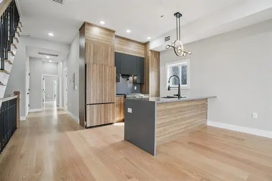 68 THORNE ST, JC, Heights, NJ 07307
