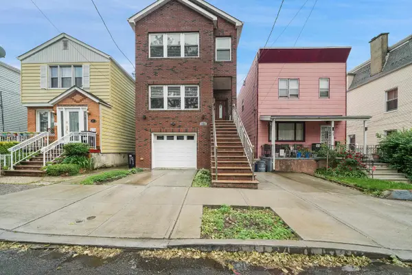 19 TERHUNE AVE, JC, West Bergen, NJ 07305