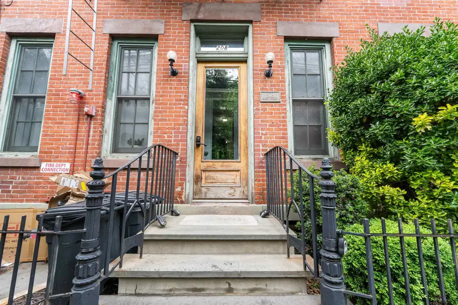 208 6TH ST #2R, Jersey City, NJ 07302 - #2