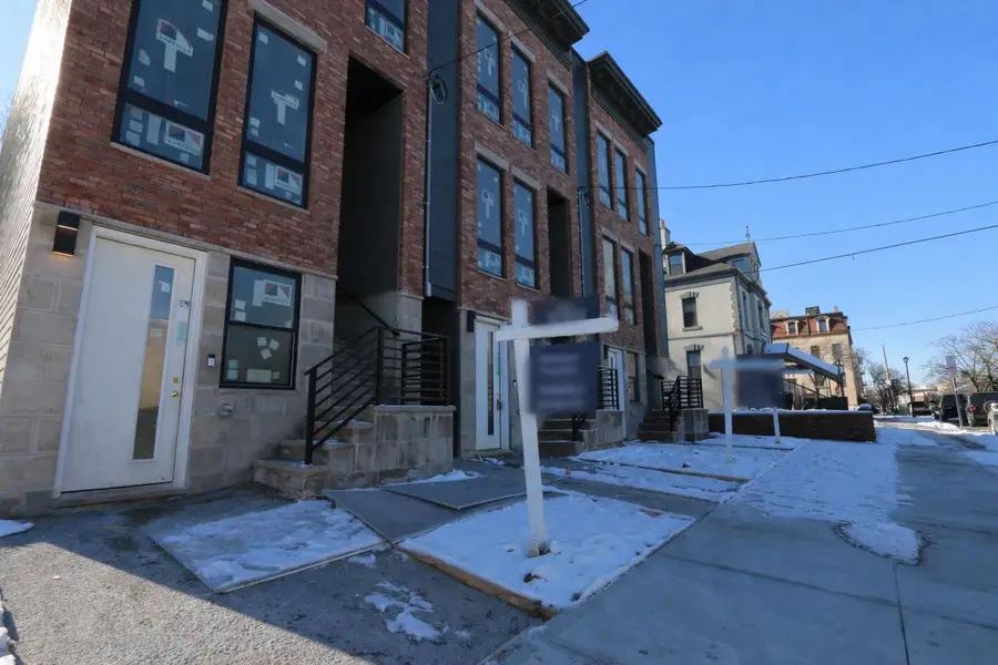 27 CLINTON AVE #1, Jersey City, NJ 07304 - #3