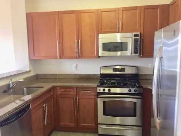 4 CONSTELLATION PL #406, Jersey City, NJ 07305 - #2
