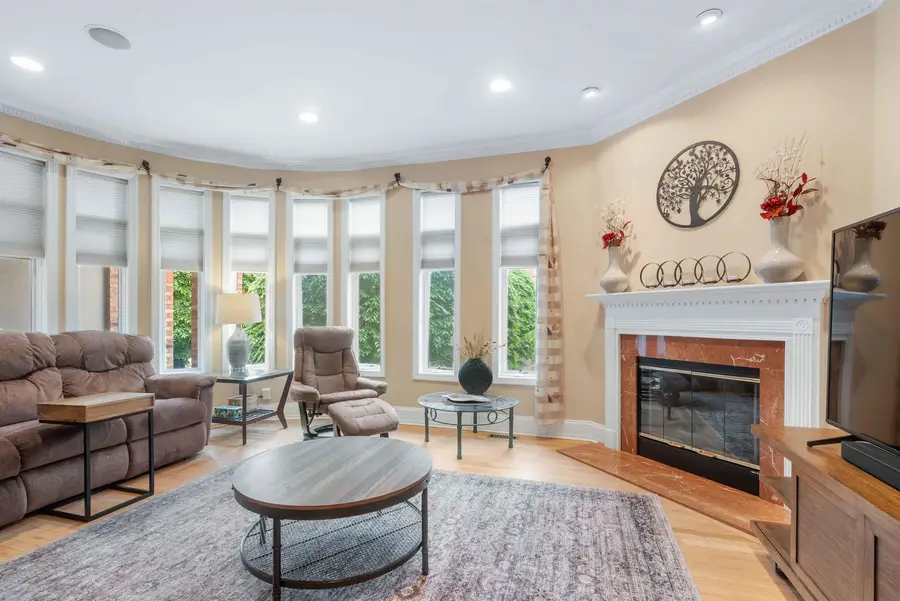 103 HUDSON COVE, Edgewater, NJ 07020 - #3
