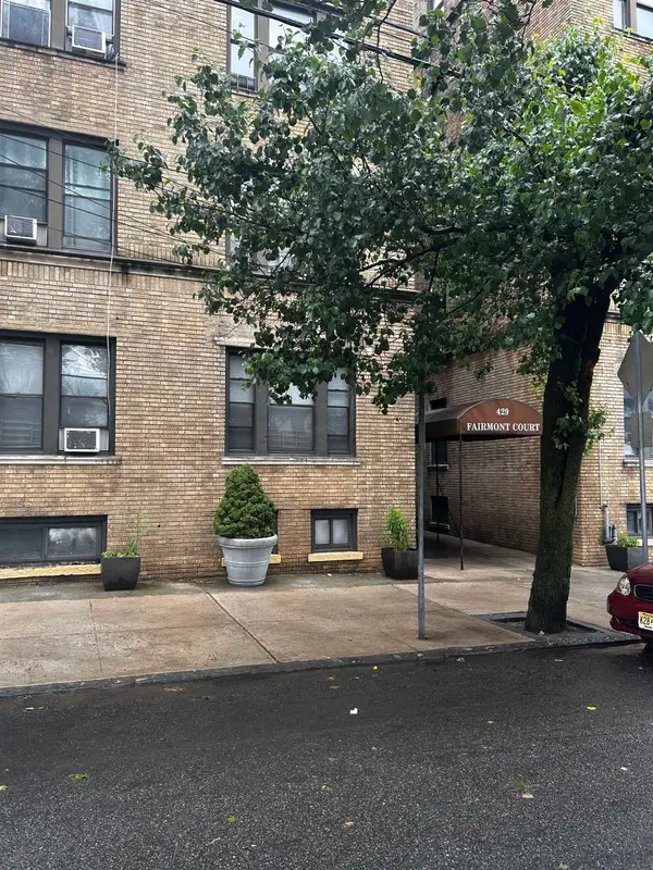 429 FAIRMOUNT AVE #412 A, JC, Journal Square, NJ 07306