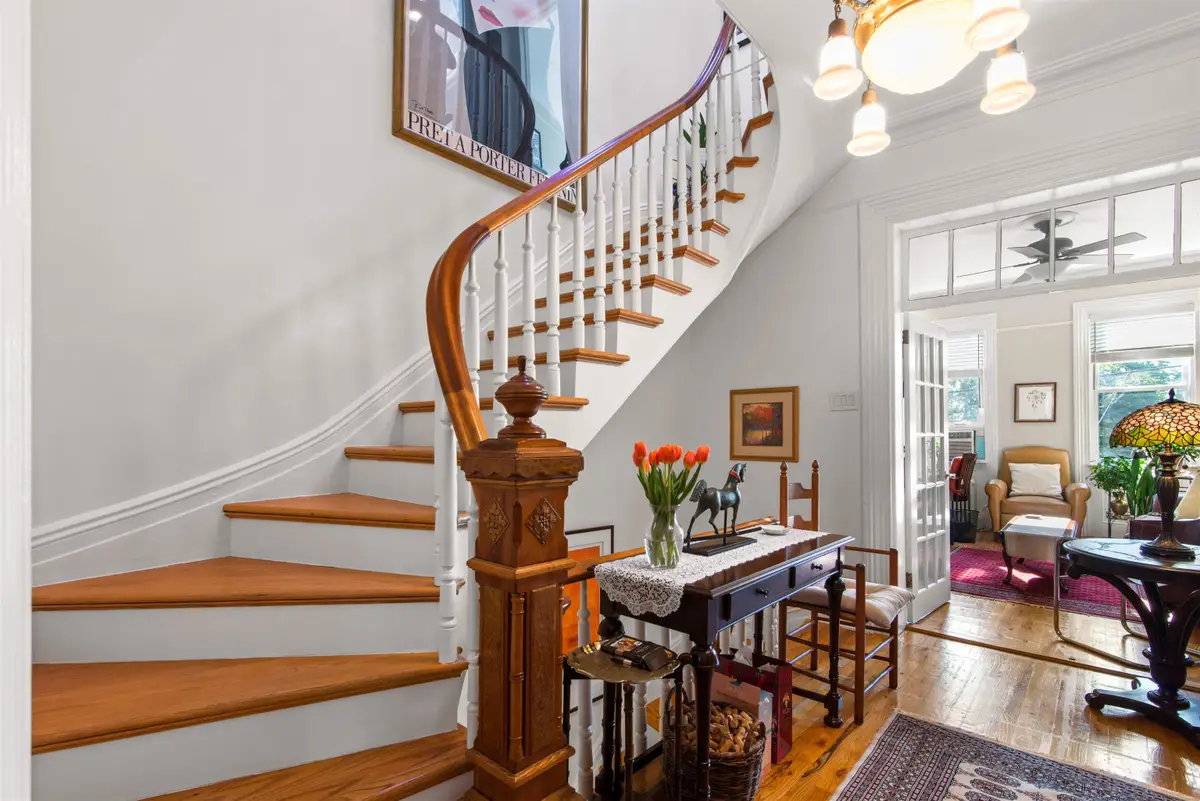 254.5 PALISADE AVE, Jersey City, NJ 07307 - #1