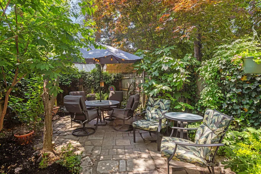 41 PEARSALL AVE, Jersey City, NJ 07305 - #2