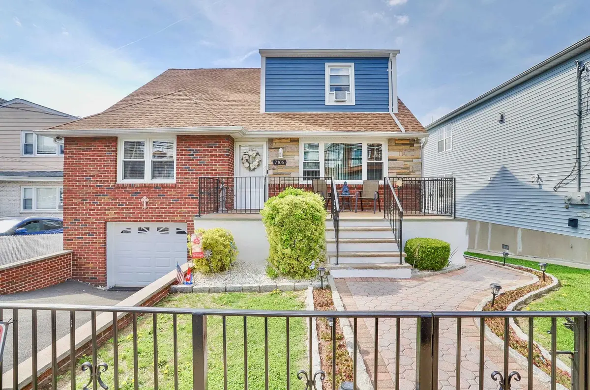 7105 DURHAM AVE, North Bergen, NJ 07047-4570 - #1