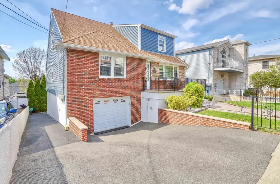 7105 DURHAM AVE, North Bergen, NJ 07047-4570 - #2