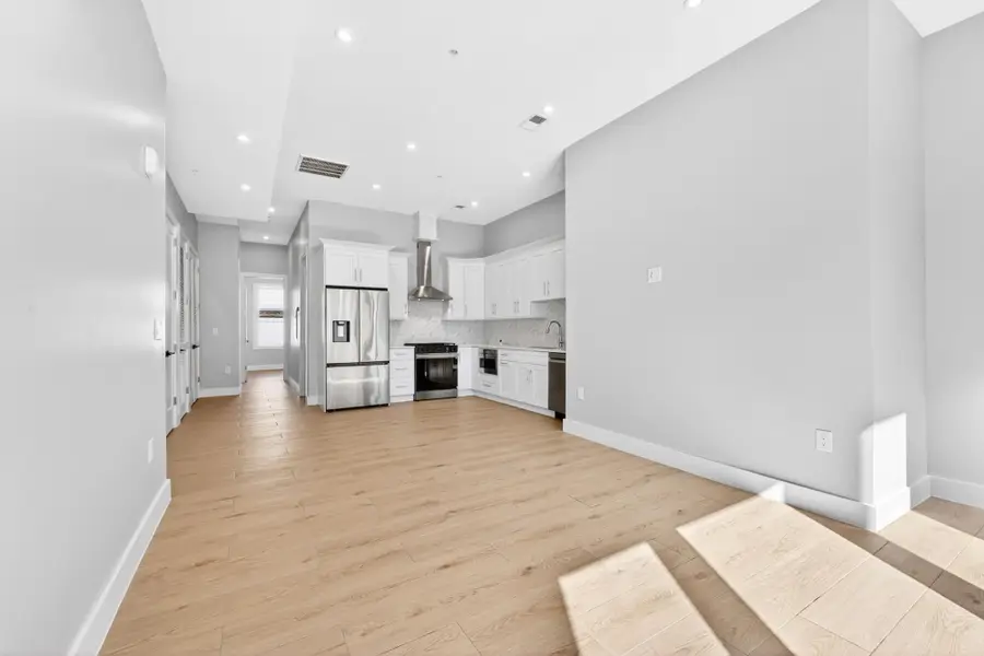 126 DE KALB AVE #1, Jersey City, NJ 07306 - #3
