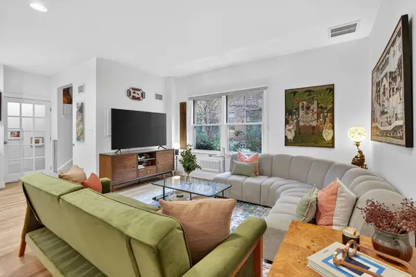 504 1ST ST, Hoboken, NJ 07030