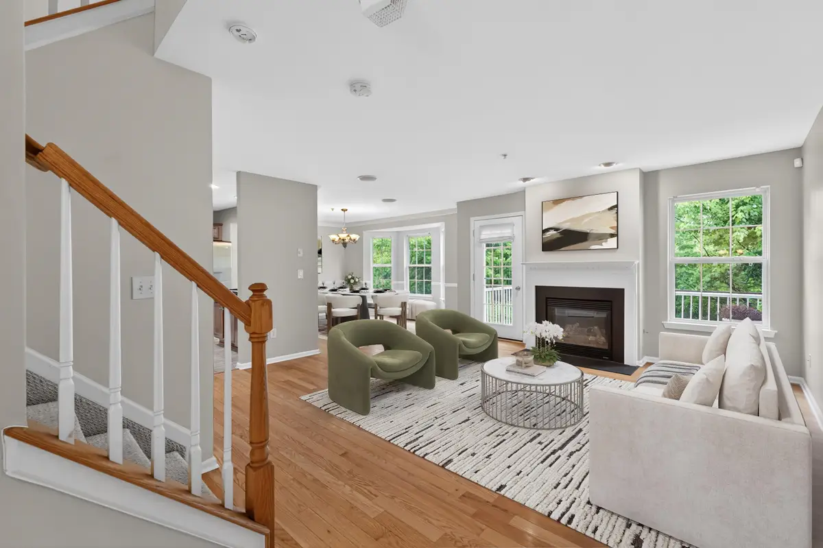 9 MARINA DR, Bayonne, NJ 07002 - #1