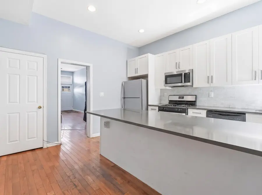 62 VAN REYPEN ST, Jersey City, NJ 07306 - #2