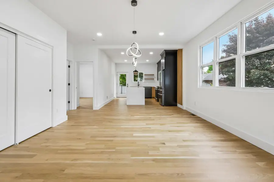58 FERN ST, Edison, NJ 08817-4319 - #3