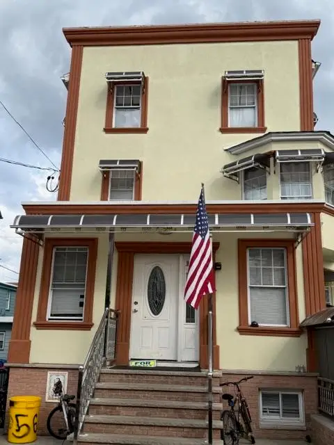 56 HAMILTON AVE #4, Fairview, NJ 07022