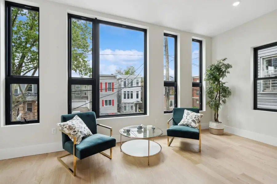 220 FREEMAN AVE #1, Jersey City, NJ 07306 - #2