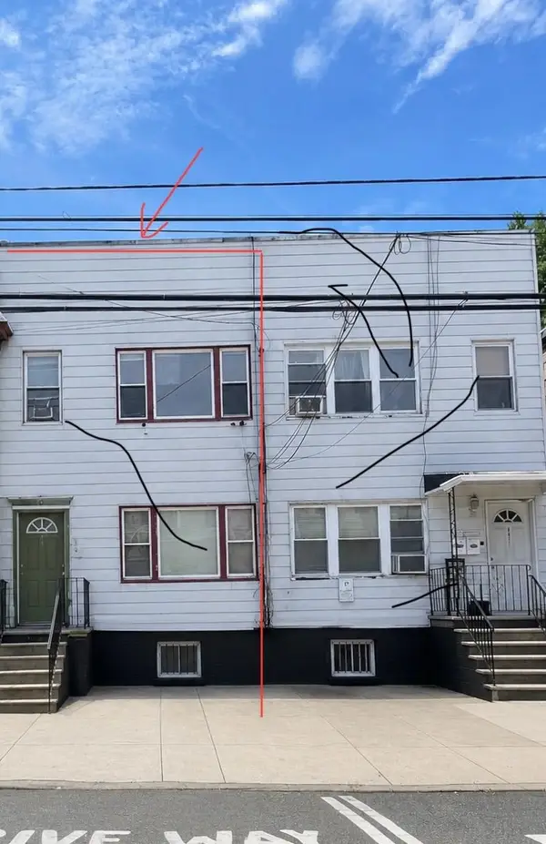 419A 4TH ST, Union City, NJ 07087