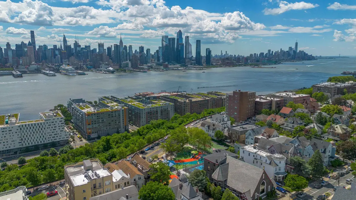 937 BLVD EAST #1, Weehawken, NJ 07086 - #1