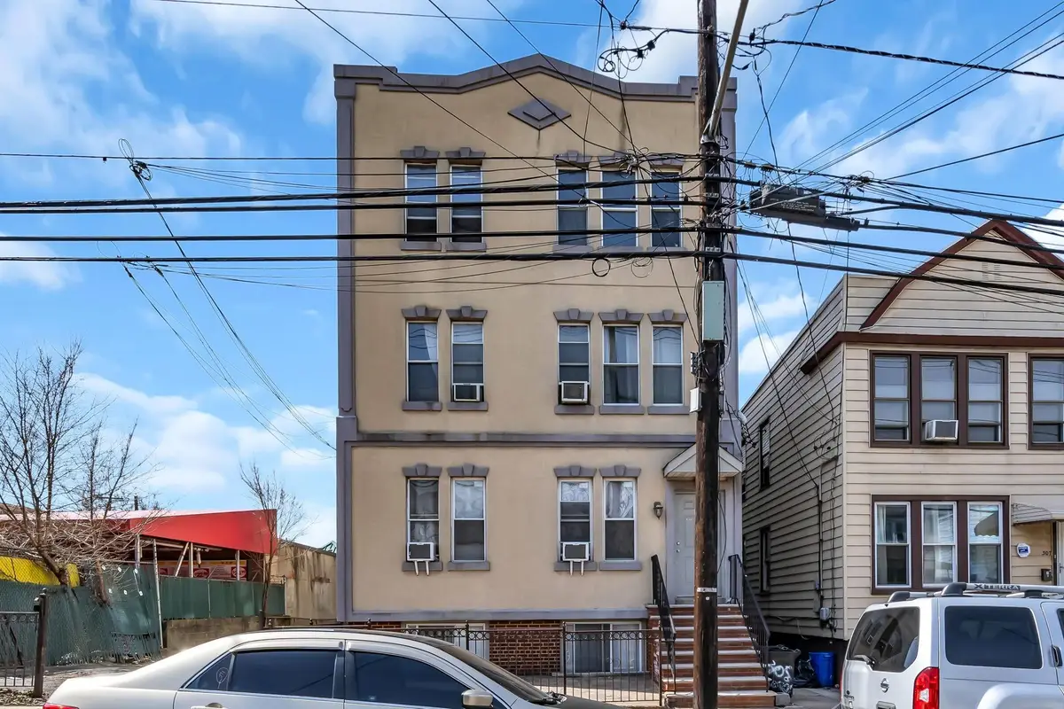305 CATOR AVE #1B, Jersey City, NJ 07305 - #1