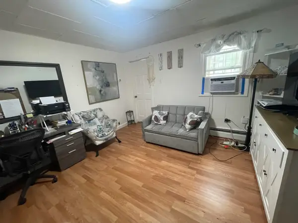 6605 DURHAM AVE, North Bergen, NJ 07047