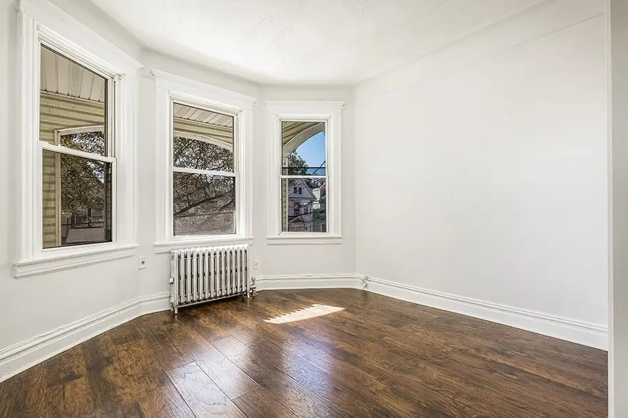 10 DWIGHT ST, Jersey City, NJ 07305 - #2