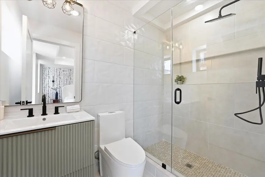 81 LEXINGTON AVE, Jersey City, NJ 07304 - #3