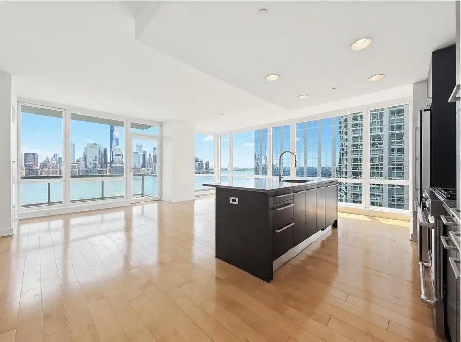 2 2ND ST #2105, Jersey City, NJ 07302 - #2