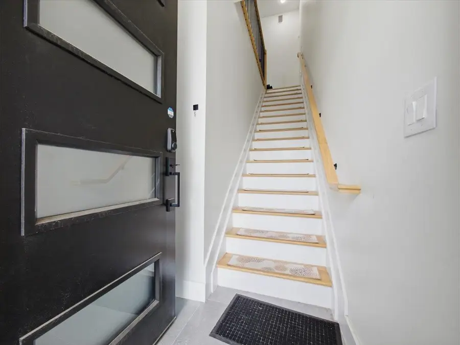 666 OCEAN AVE #2, Jersey City, NJ 07305 - #2
