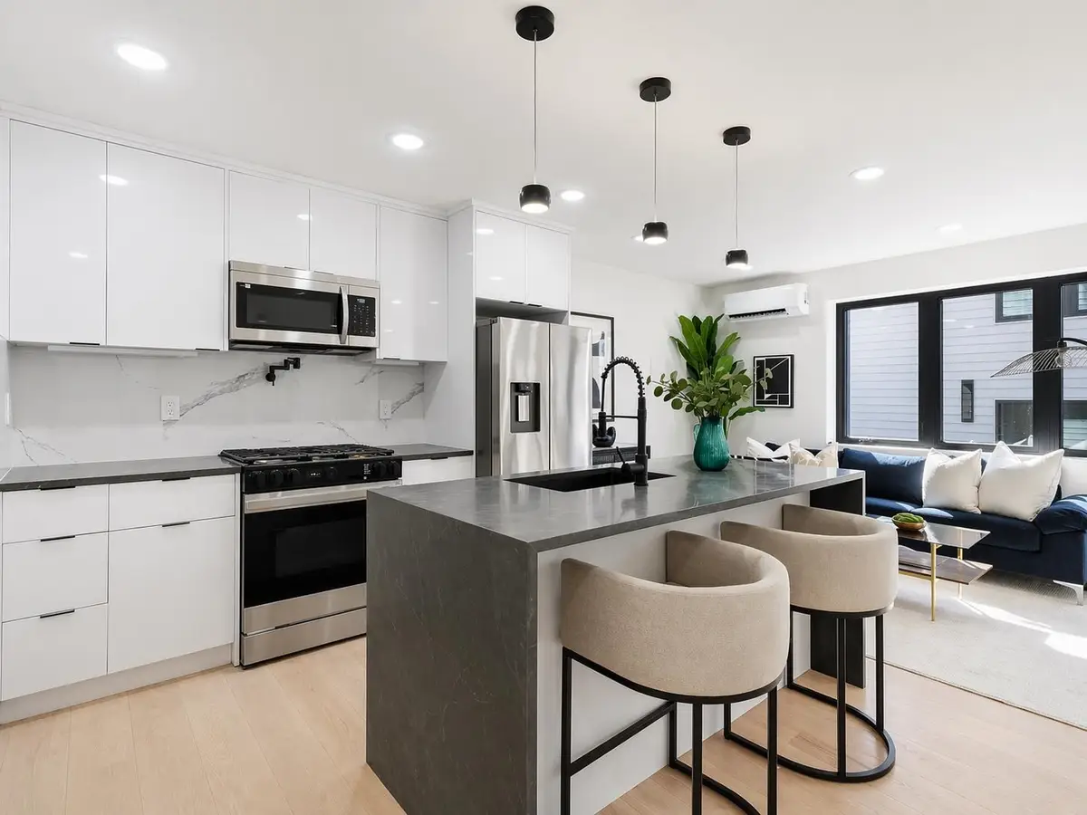 82 PAMRAPO AVE #4A, Jersey City, NJ 07305 - #1
