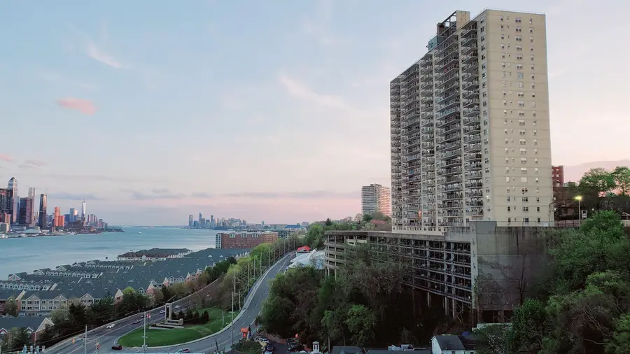 6600 BLVD EAST #15F, West New York, NJ 07093 - #2