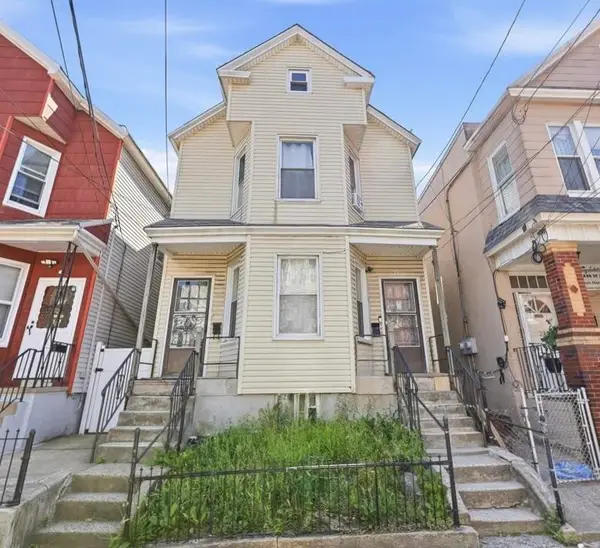 20 WEST 18TH ST, Bayonne, NJ 07002