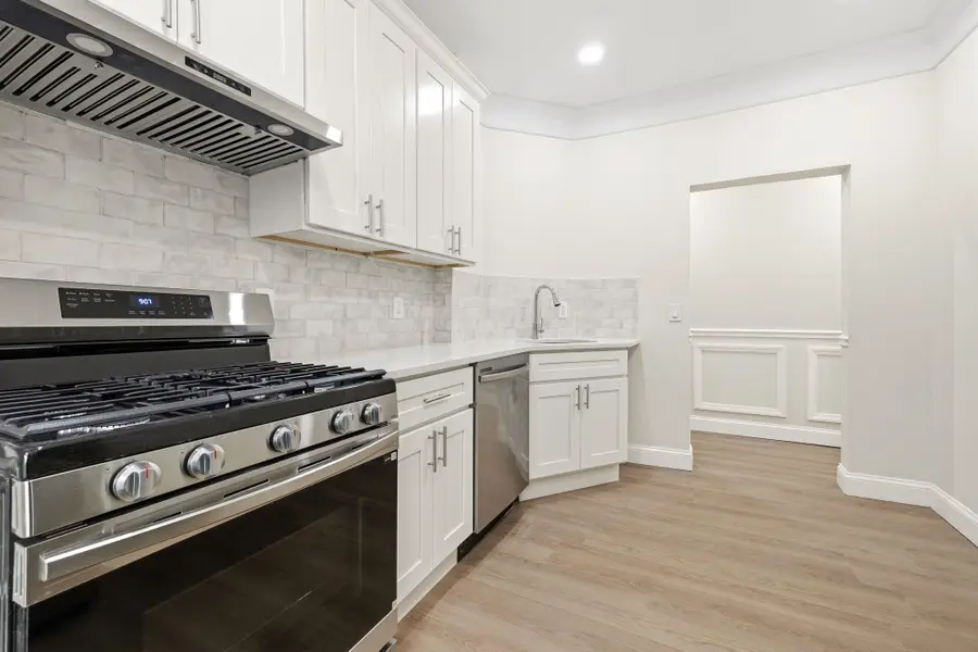 81 ROMAINE AVE #2, Jersey City, NJ 07306 - #2