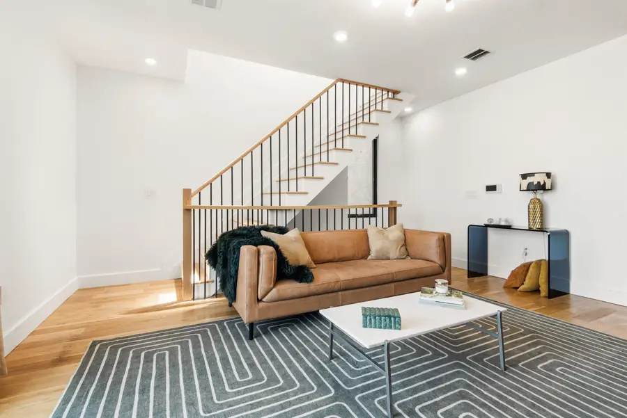 19 LEONARD ST #2, Jersey City, NJ 07307 - #3