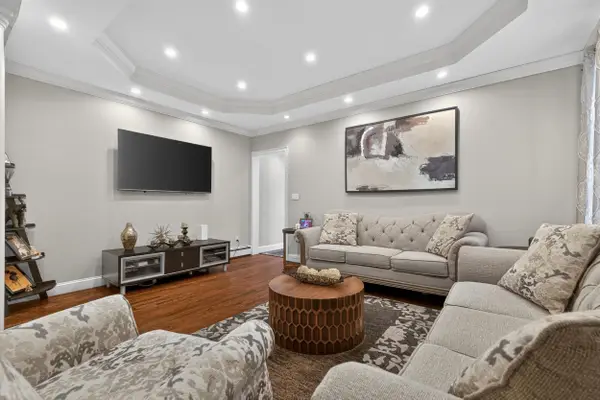 14 WEST 30TH ST, Bayonne, NJ 07002