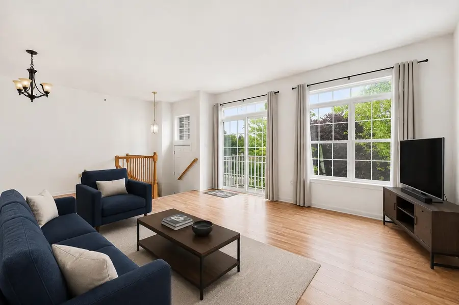 7 ATLAS CT, Jersey City, NJ 07305 - #3