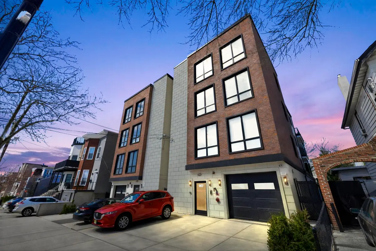 907 PALISADE AVE #3, Union City, NJ 07087 - #1