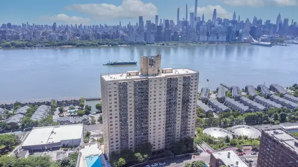 6600 BLVD EAST #19L, West New York, NJ 07093