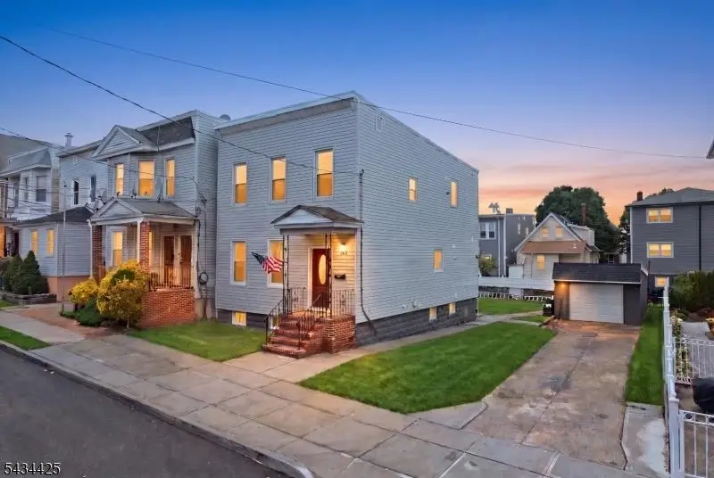 145 TAPPAN ST, Kearny, NJ 07032-3316 - #1