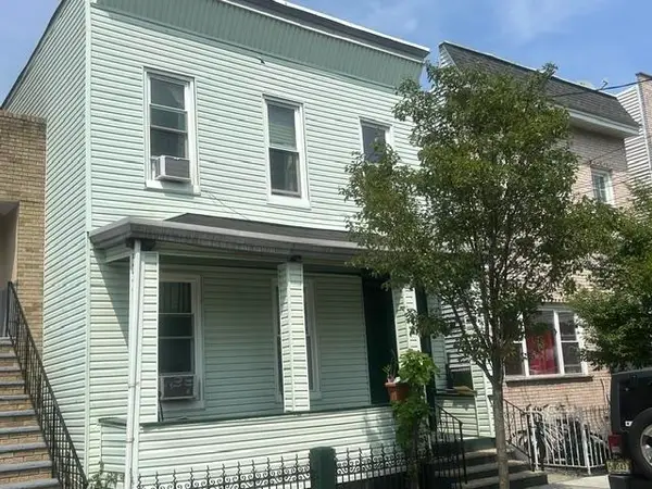 522 42ND ST, Union City, NJ 07087