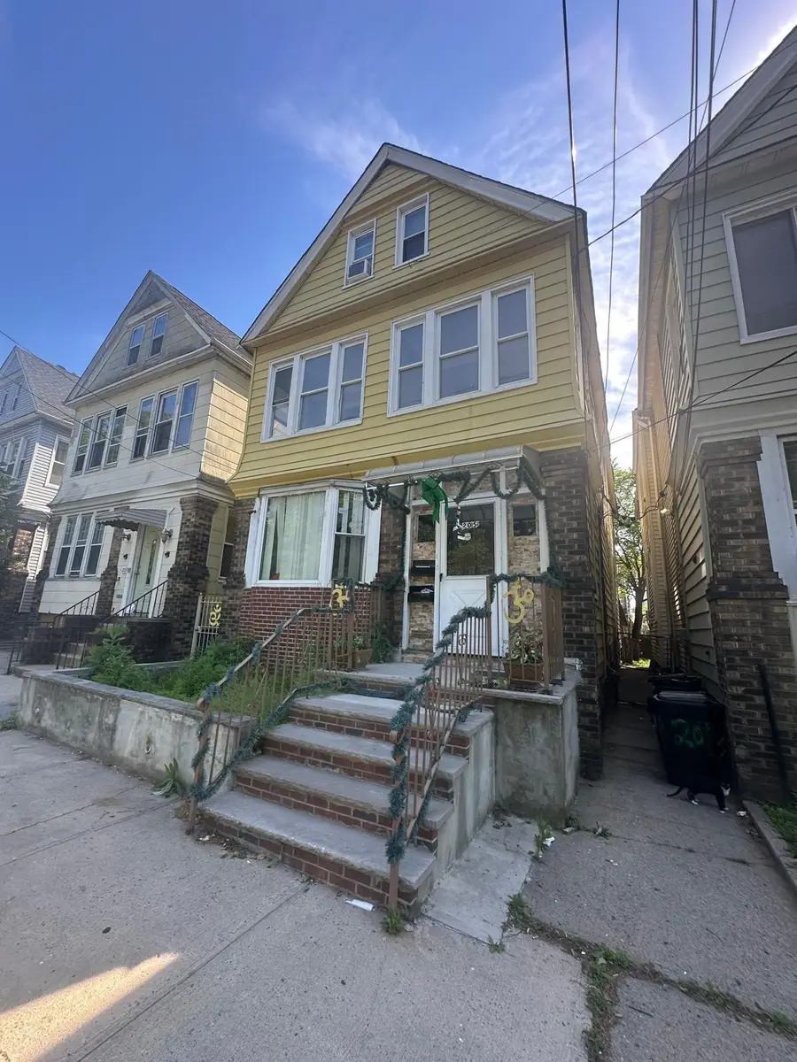 205 WINFIELD AVE, Jersey City, NJ 07305 - #2