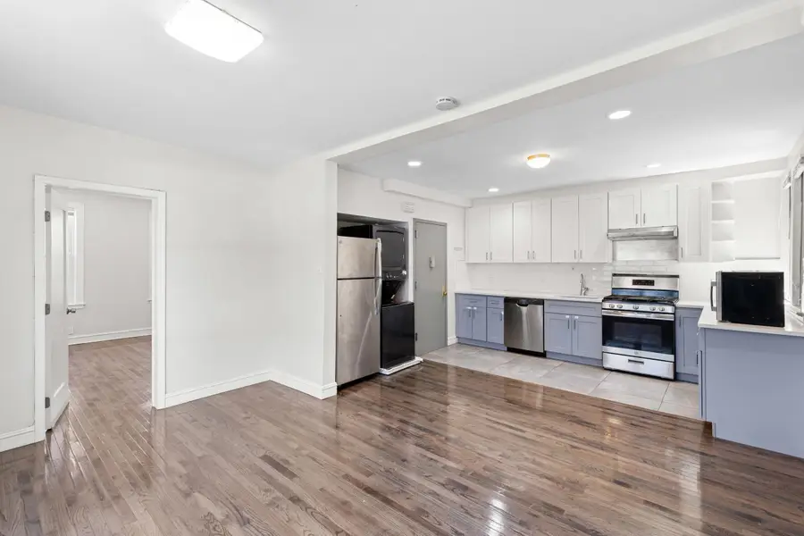 27 LINCOLN ST, Jersey City, NJ 07307 - #3