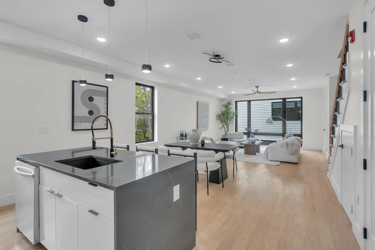 82 PAMRAPO AVE #3A, Jersey City, NJ 07305 - #1