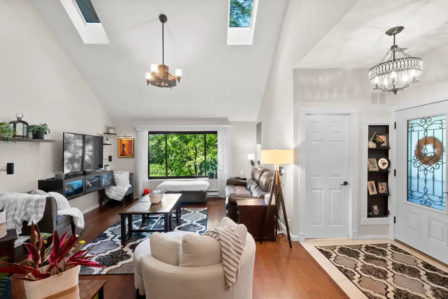 289 SUNSET KEY, Secaucus, NJ 07094 - #2