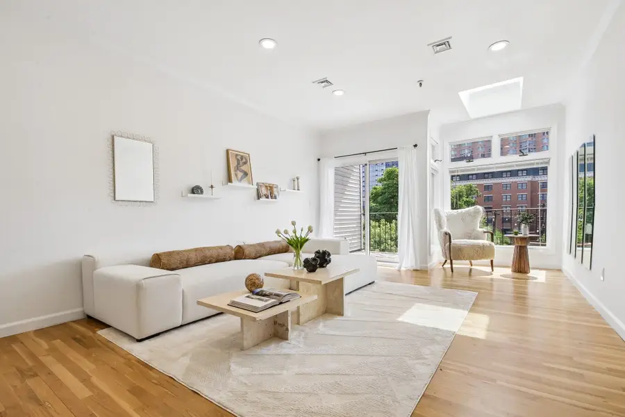 180 WASHINGTON ST #PH14, Jersey City, NJ 07302 - #3