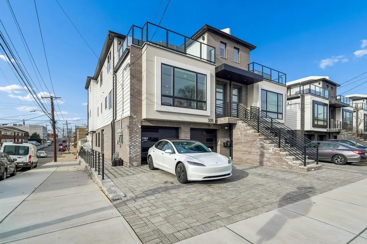 305 8TH ST #2, Fairview, NJ 07022 - #1