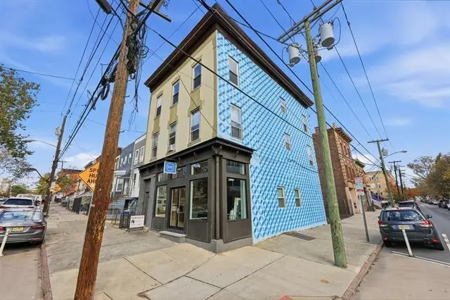 76 BOWERS ST, Jersey City, NJ 07307 - #1