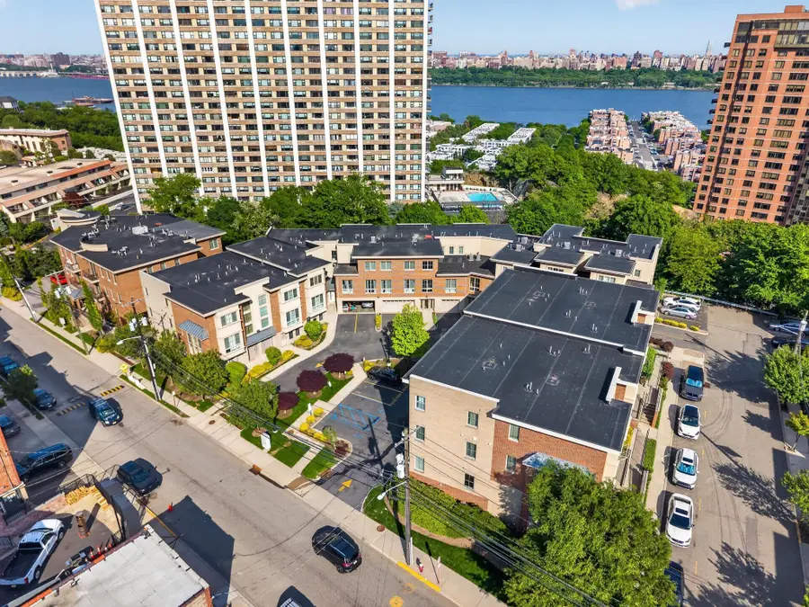 200 LAIRD AVE #204, Cliffside Park, NJ 07010 - #3